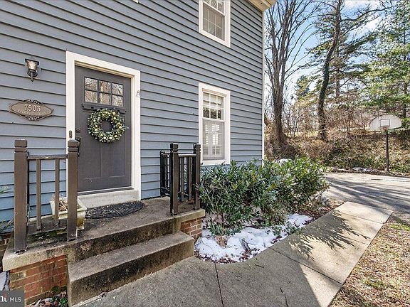 3rd image of 7503 Rockwood Rd