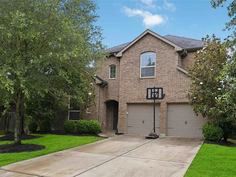 29011 Pinnacle Ridge Dr — Photo 2