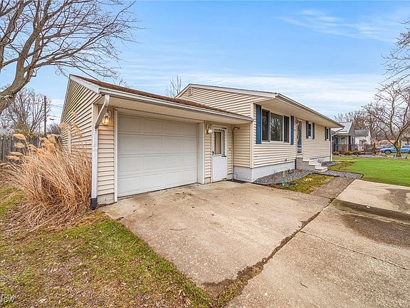2nd image of 1010 Brown Dr