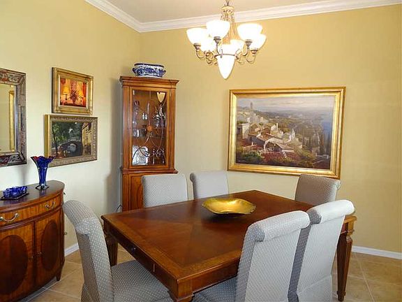 2nd image of 5265 Far Oak Cir