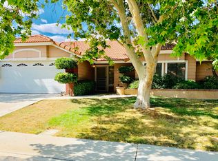 4617 Sungate Dr, Palmdale, CA 93551
