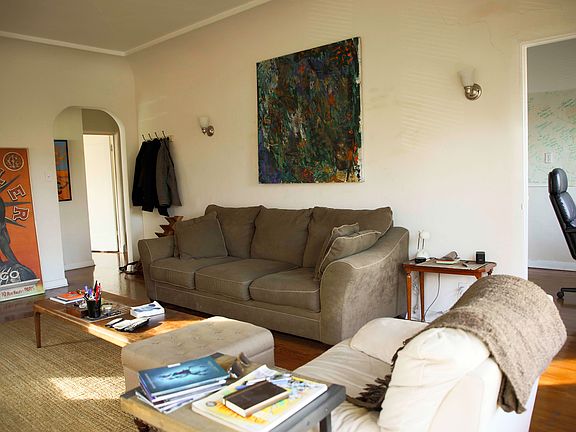 3rd image of 365 N Spaulding Ave #8