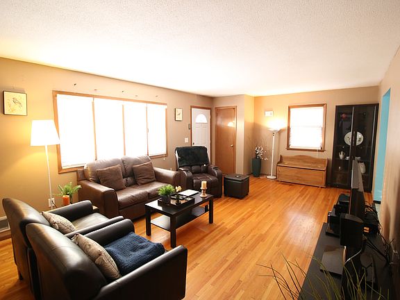 5th image of 6264 Louisiana Ave N