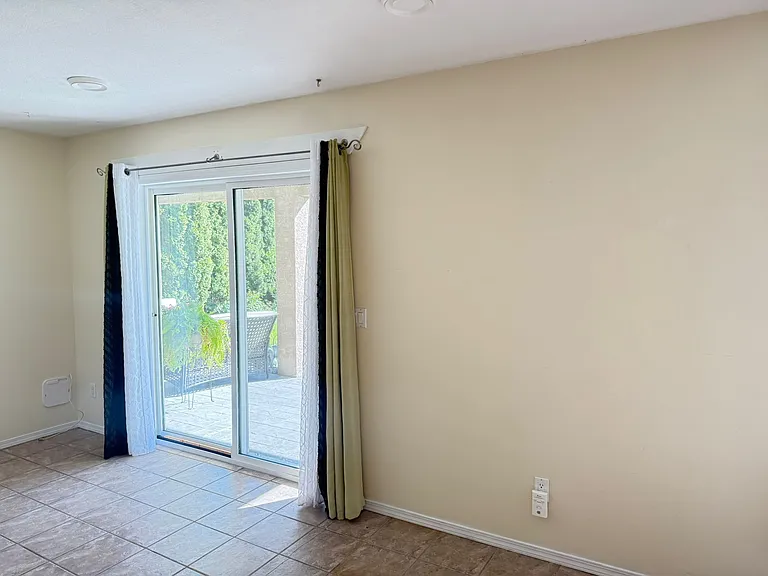 1-1669 Vineyard Dr #1 — Photo 10