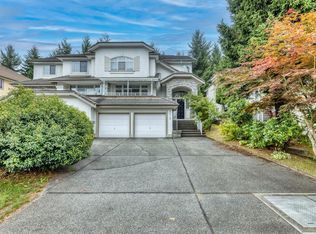 2015 Parkway Blvd, Coquitlam, BC V3E 3J8