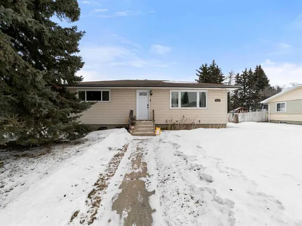 5228 S 53rd Ave, Viking, AB T0B 4N0