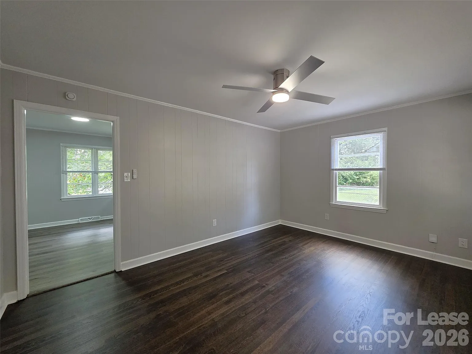 3 bed, 1.0 bath, $1,950 — Photo 3
