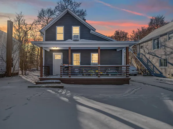 36 E South St, Hillsdale, MI 49242