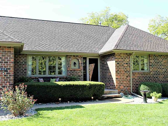 3rd image of 147 Bethany Dr