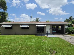 2420 SW 6th St, Fort Lauderdale, FL 33312