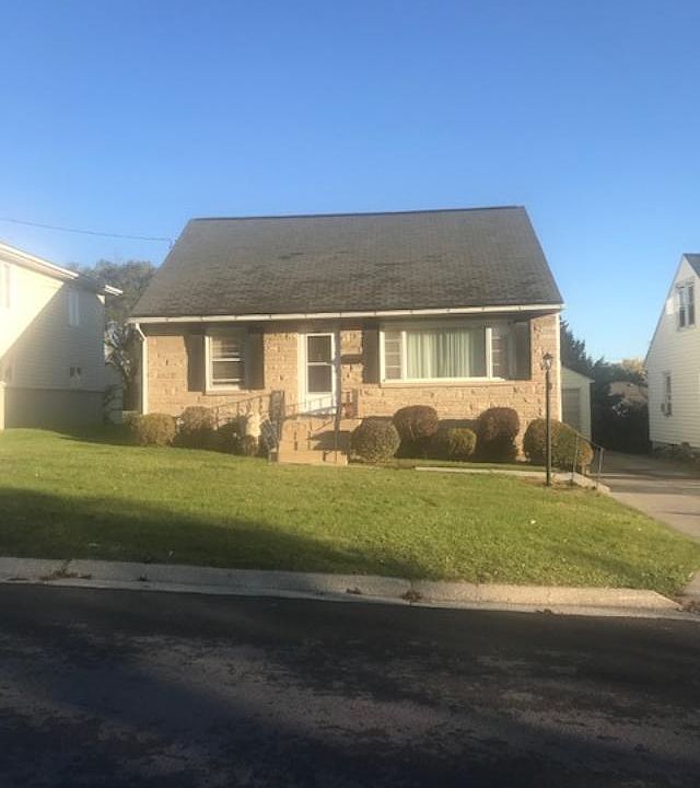1st image of 308 E Washington Ave