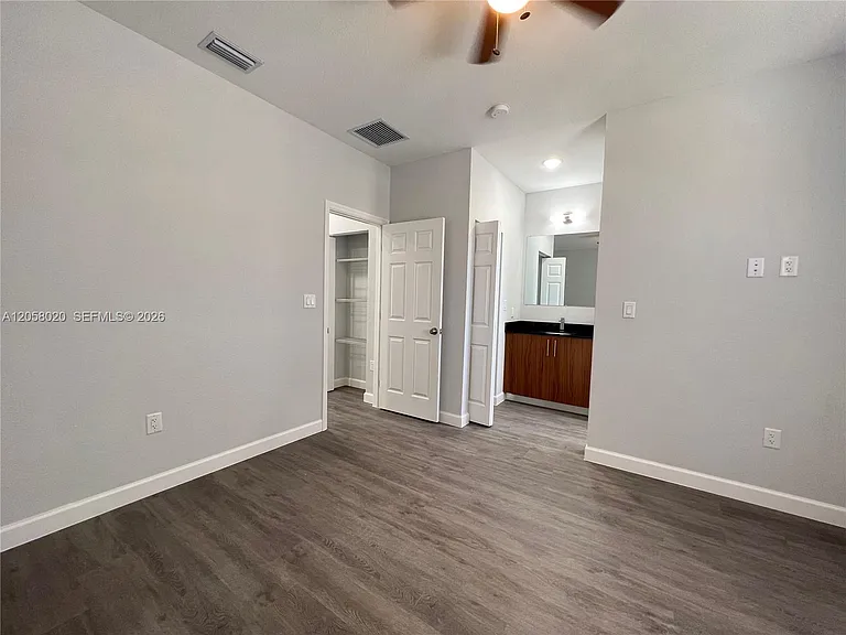 1310 NW 6th Ave #G — Photo 7