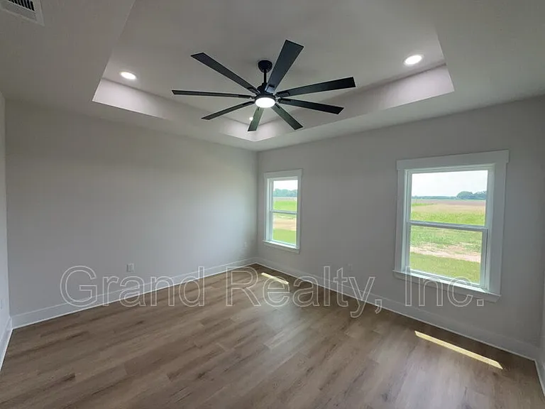 9351 Salter Rd — Photo 10
