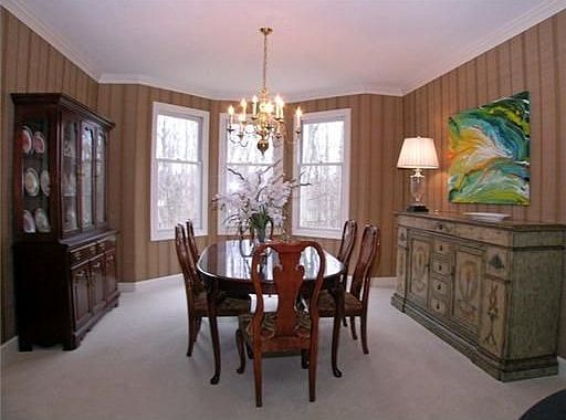 4th image of 3636 Fairhills Dr