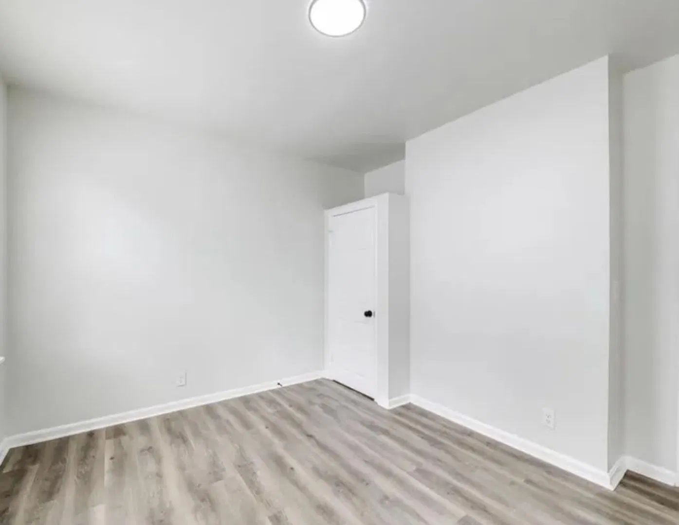 Charming 2BR Duplex in Baltimore — Photo 4