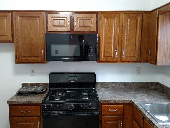 5th image of 345 Claremont Ave APT 9