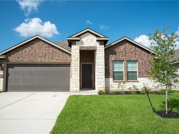 2169 Chief St, Bryan, TX 77807