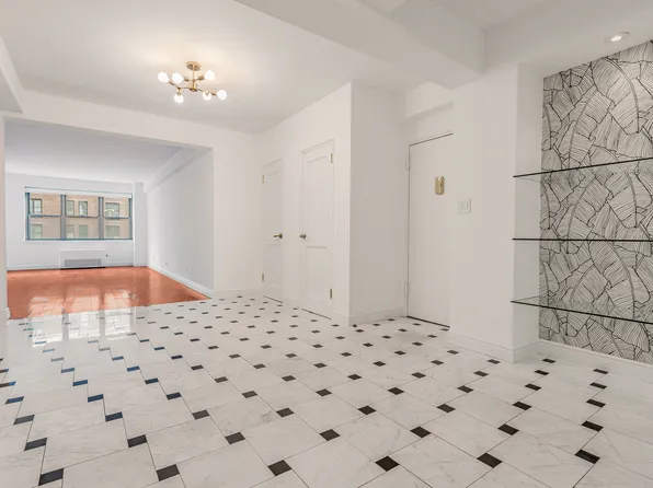 80 Park Avenue image 1 of 29