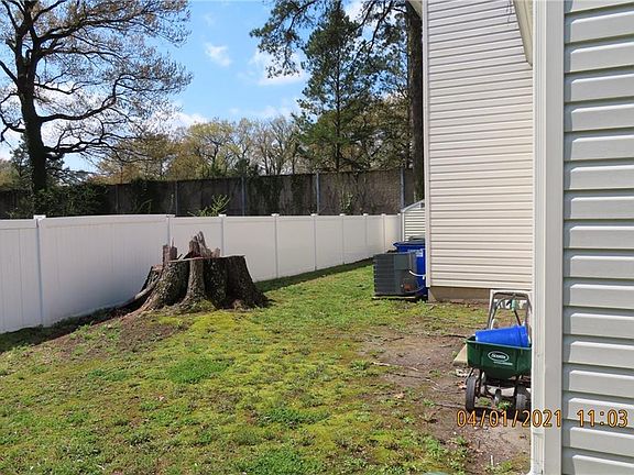 3rd image of 6349 Trafalgar Ct