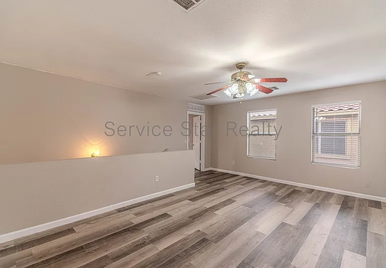 9425 W Wilshire Ave — Photo 14