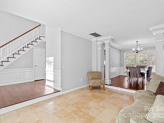 4th image of 13519 Norlington Ct
