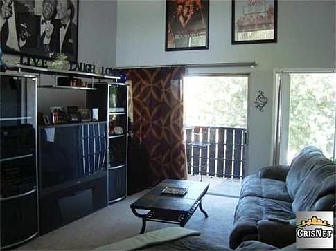 1st image of 18645 Hatteras St Unit 266