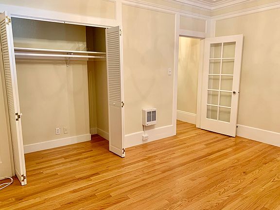 2nd image of 643 Mason St APT 1
