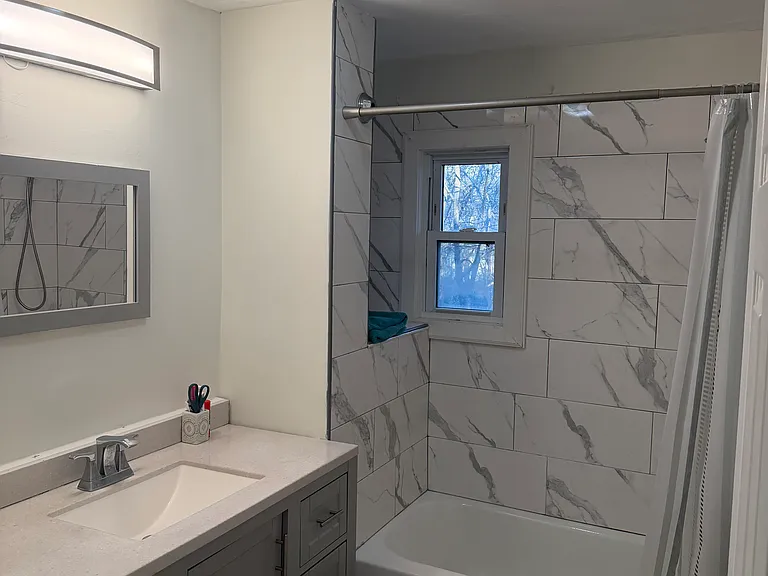 253 Lexington St #1 — Photo 6