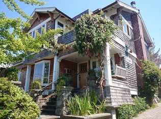 4042 55th Ave SW, Seattle, WA 98116