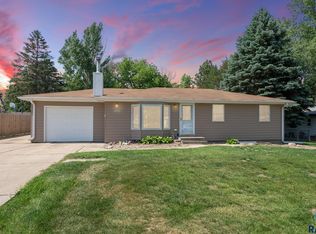 2013 E Sylvan Cir, Brandon, SD 57005