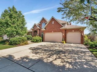 500 Siesta Dr, New Lenox, IL 60451