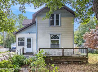 215 W Capital Ave, Bellevue, MI 49021