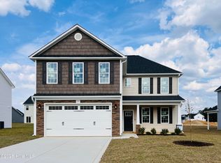 219 Watercress Ln, Raeford, NC 28376