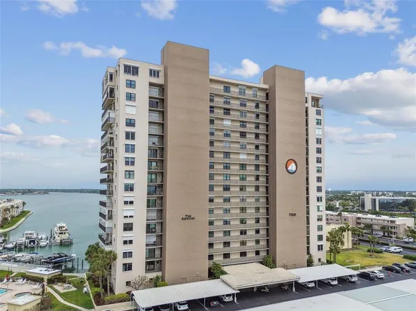 7300 Sun Island Dr S APT 1705, South Pasadena, FL 33707