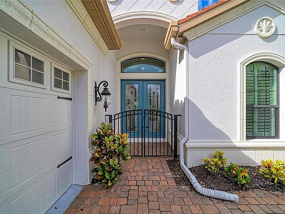 3rd image of 14716 CASTLE PARK TERRACE