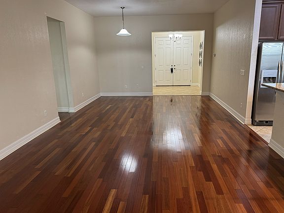 5th image of 8442 Prestbury Dr