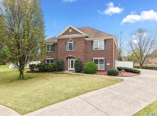 114 Berry Hill Dr, New Market, AL 35761