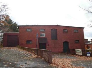 148 Forest St, Manchester, CT 06040