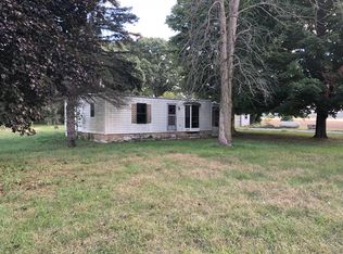 94901 54th St, Dowagiac, MI 49047