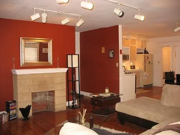 1603 E St, Lincoln, NE 68508