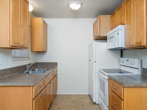 710 Henry Rd APT 11, Auburn, WA 98002