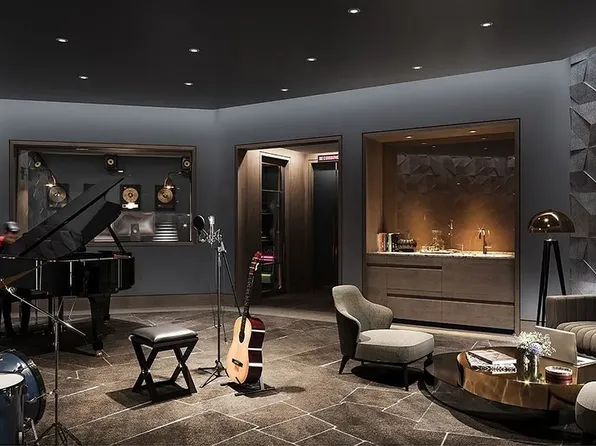 30 Riverside Boulevard image 15 of 23