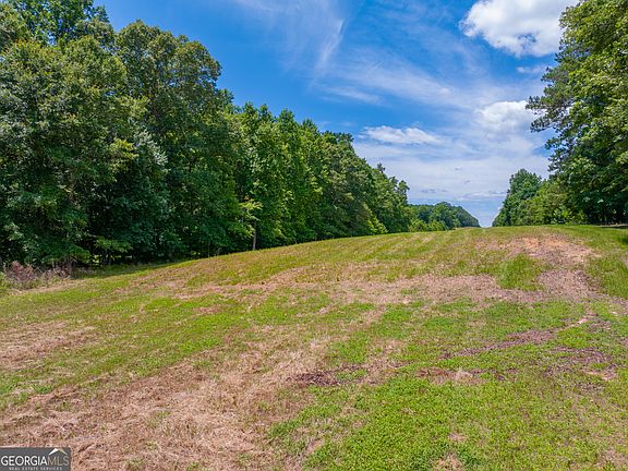3rd image of Cochran Rd