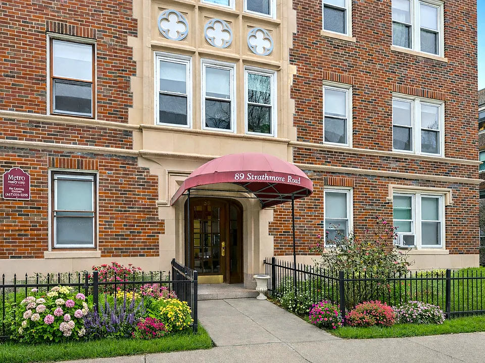 85 Strathmore