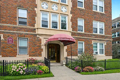 85 Strathmore Photo 1
