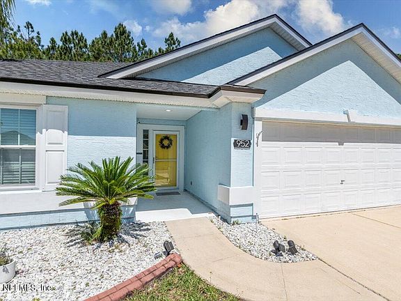 3rd image of 952 BECKINGHAM Drive