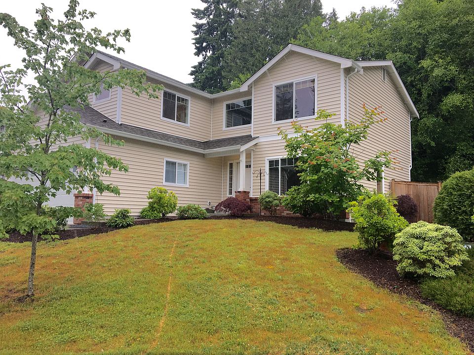 1st image of 12007 Thackery Pl NW