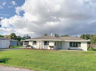 1507 54th Avenue Dr W, Bradenton, FL 34207