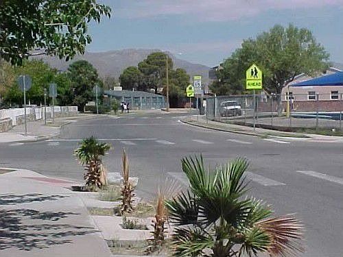 4th image of 334 De Vargas Dr