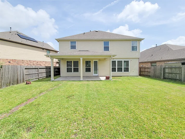 14108 Wedgewood Lakes Ct — Photo 24